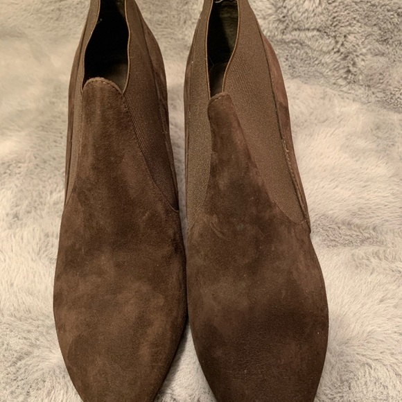 Vaneli Suede Shootie - Picture 3 of 5